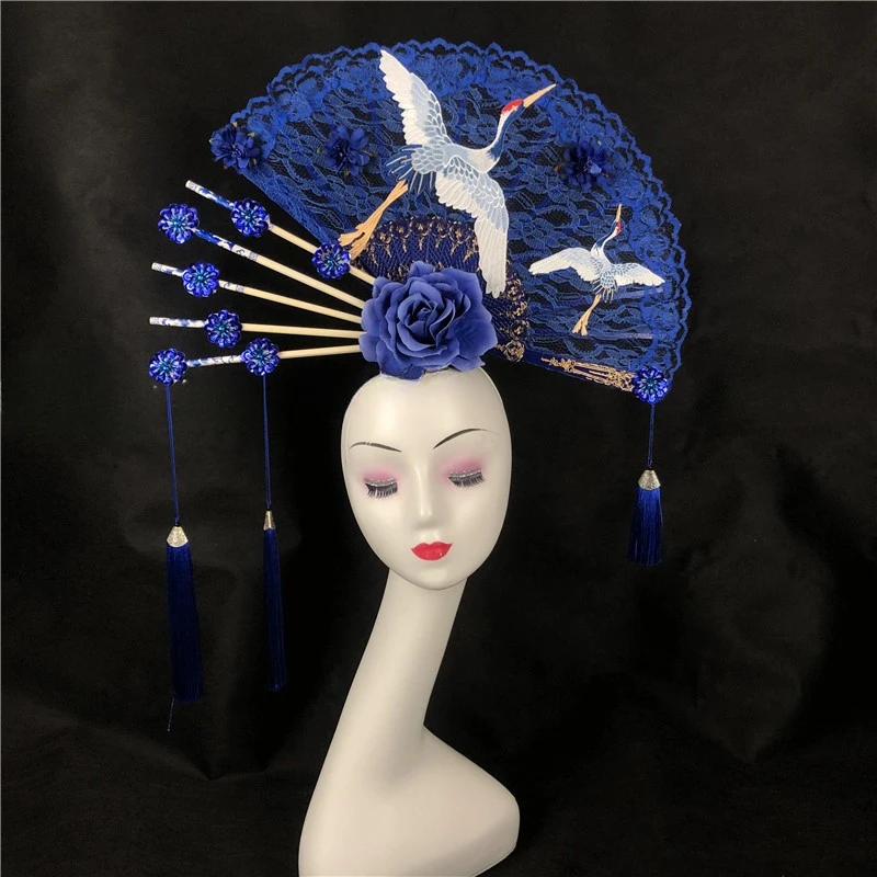 

Retro royal blue blue and white porcelain model stage performance crane fringed hair accessories