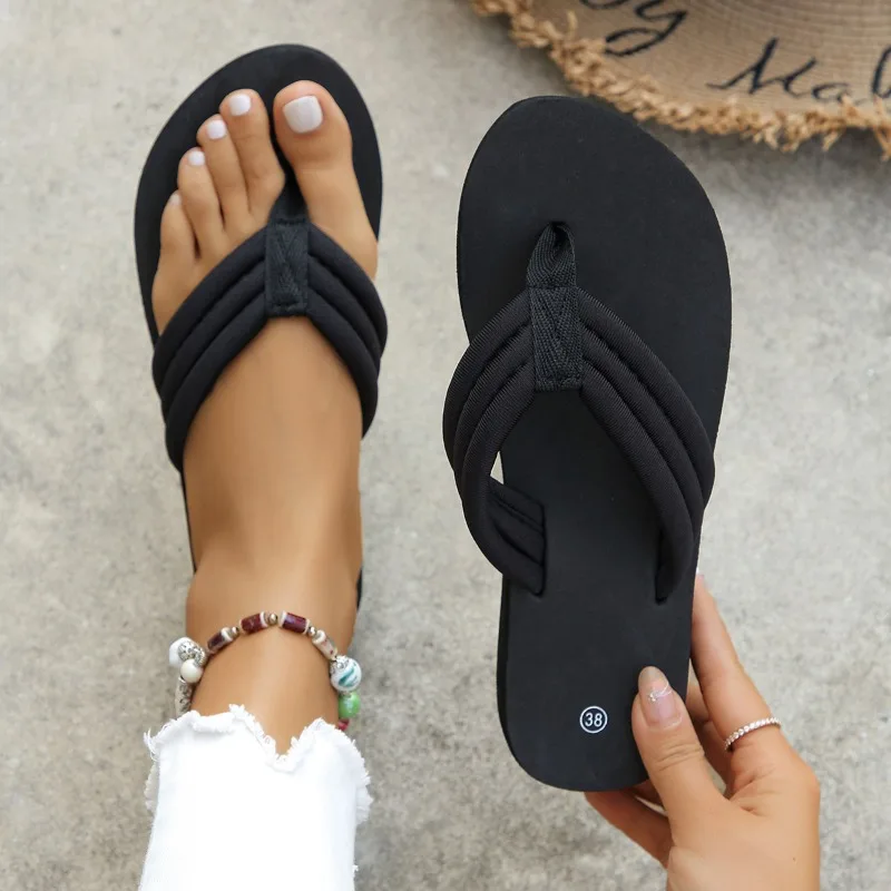 2024 Nieuwe Effen Kleur Zomer Casual Dames Flip Flop Mode Outdoor Antislip Strandschoenen Comfortabele Zachte Zool Eenvoudige Stijl