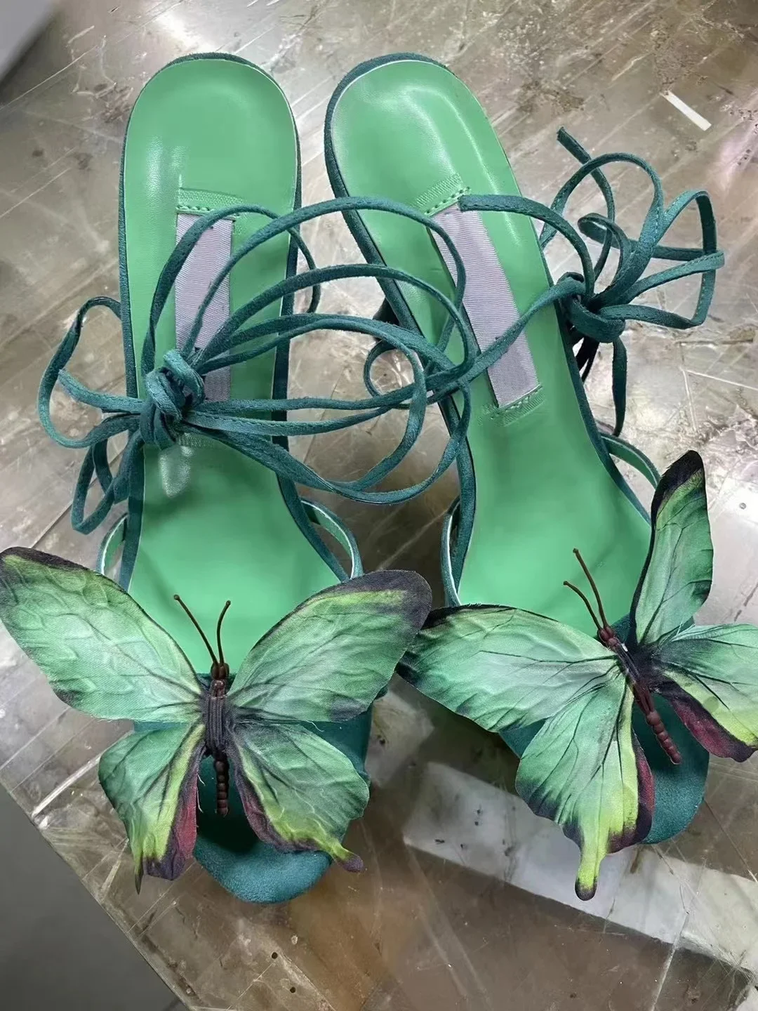 2025 New Green Butterfly Women Sandals Thin Heel Round Toe Novel High Heels Front Rear Strap Open Toe Summer Sandals