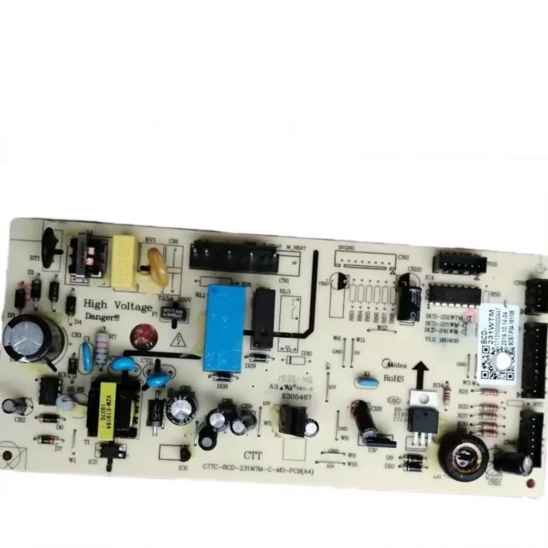 

BCD-231WTM 17131000000447 тестирование платы, материнской платы, всё в порядке
