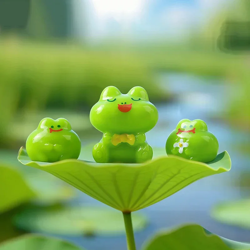 5PCS Mini Cute Lotus Leaf Frog Resin Pendant Diy Handcrafted Jewelry Accessories Making For Earring Keychain Desktop Decoration