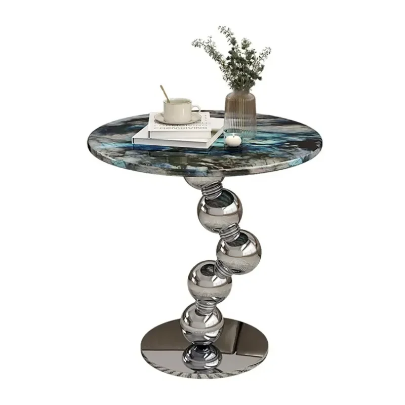 Coffee table Italian minimalist coffee table, elegantly designed as a living room