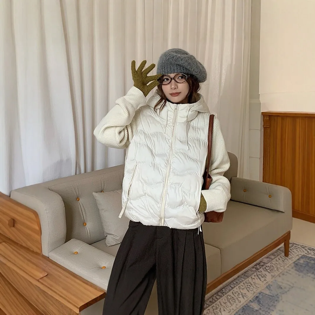 Winter New Style Short Thickened Knitted Cotton Jacket Women's Comfortable Warm Coat Casual Loose Fit Zipper Closure Pure Color