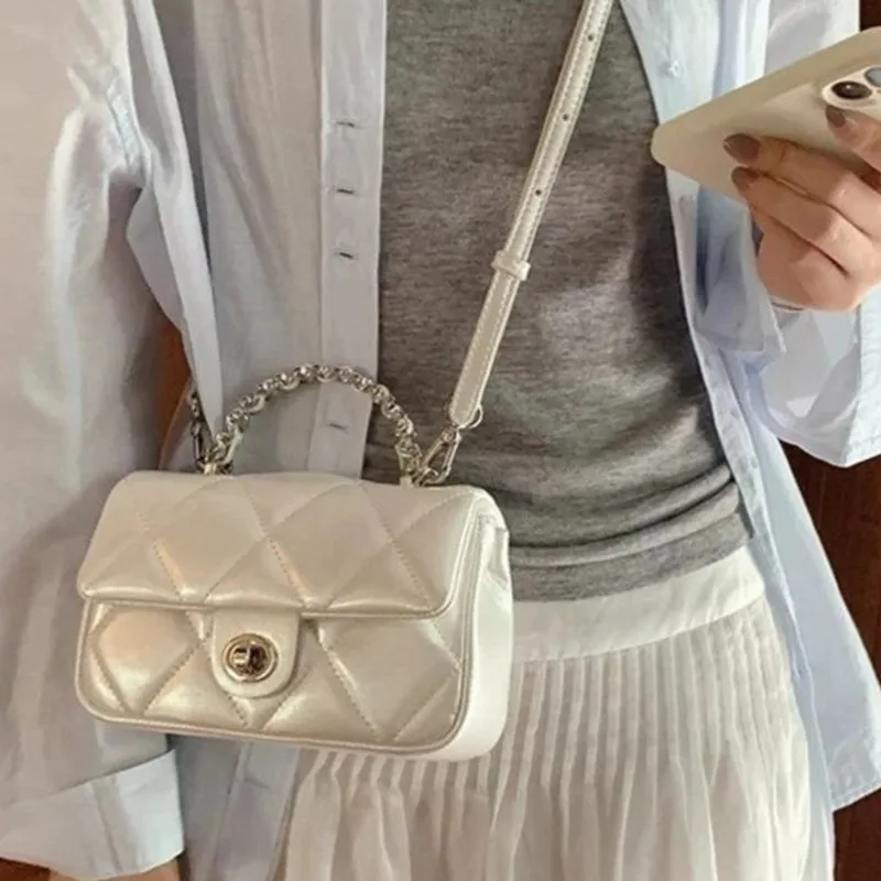 

White Square Handbag Women Luxury Advanced Fashion Shoulder Bag Ladies Quilted Exquisite Lock Leather Chic Crossbody Bag Y2k New