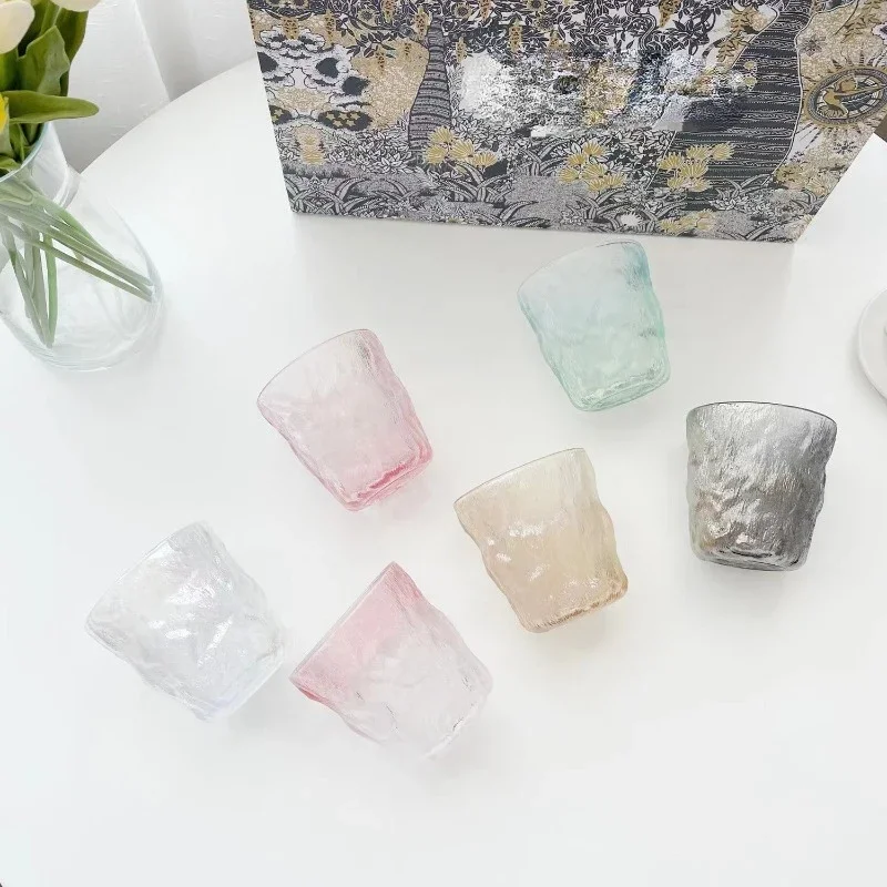 Glacier Patterned Nordic Style Crystal Glass Cup with Seven Colors, High-end Home Living Room Tea Cup, Water Cup with Gift Box