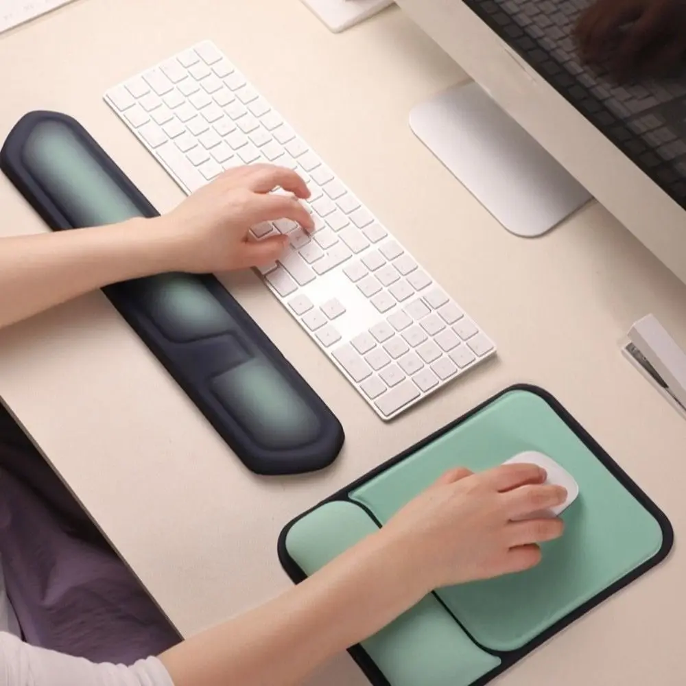 Silicone Wrist Rest Mouse Pad Smooth Surface Non-Slip Mouse Pad With Wrist Rest Thick Sponge Soft Keyboard Wrist Support