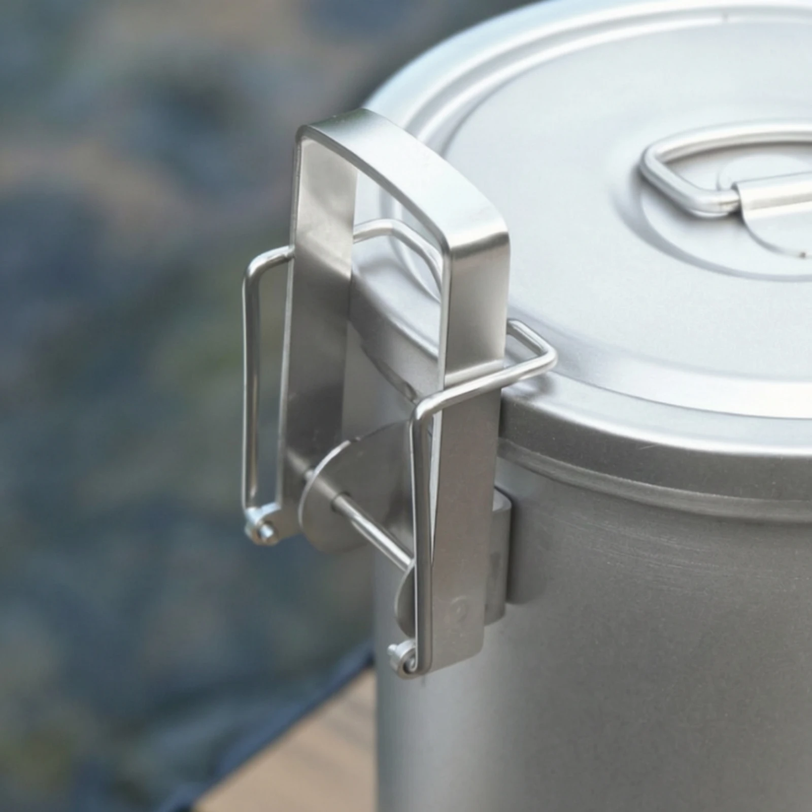Portable Stainless Steel Camping Pot Rust Resistant Camping Cook Pot with Folding Handle Easy to Clean Food Safe for Campers