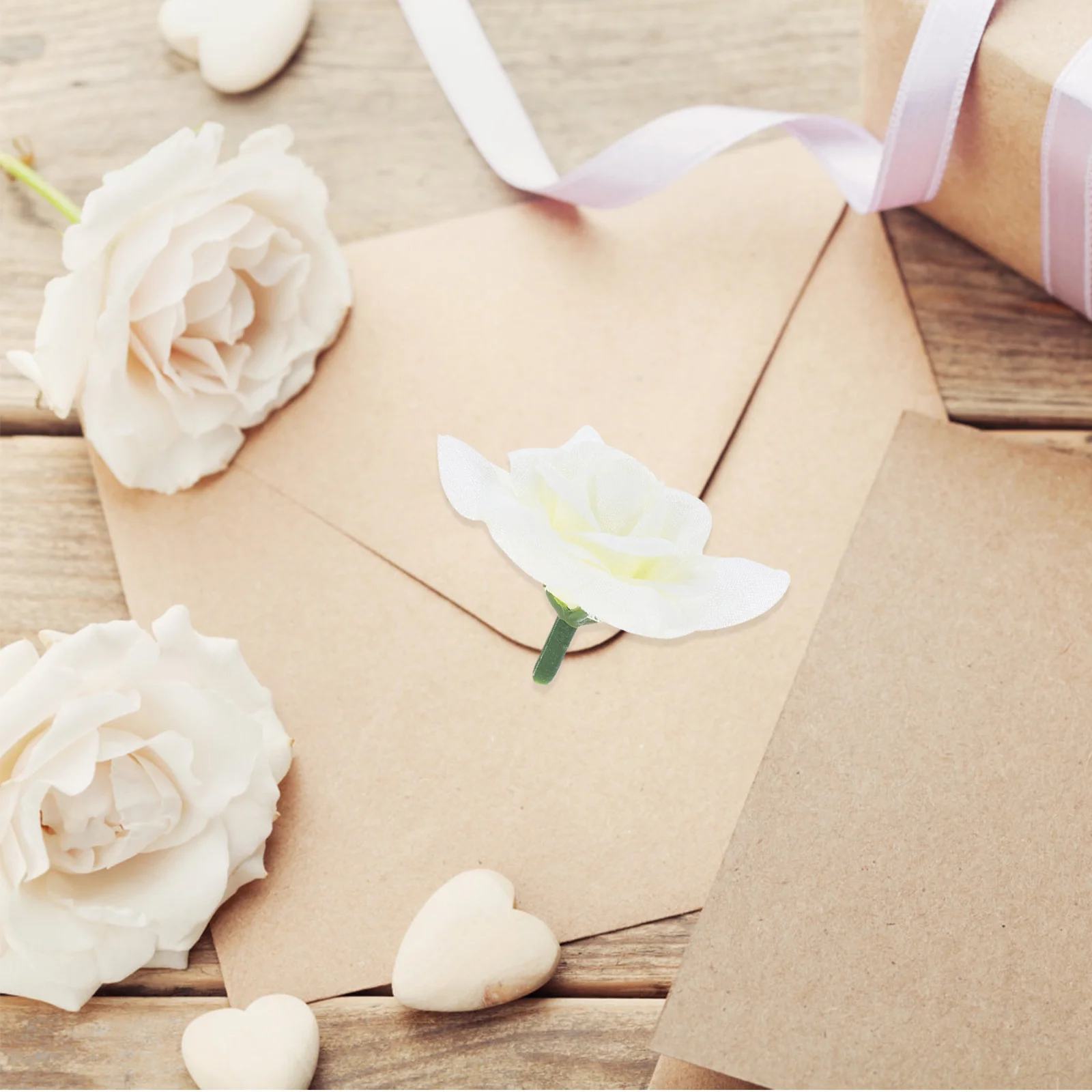 

100Pcs Simulation Rose Heads Artificial Flower Heads for Wedding Party Supplies Decorative Flower Arrangement DIY Home Wedding