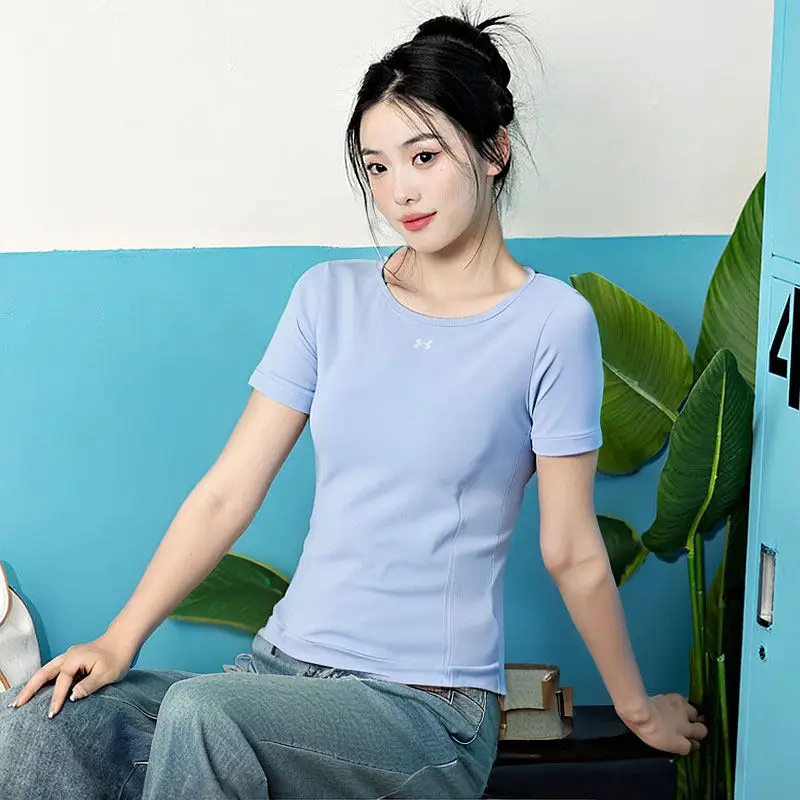 

Женская футболка Under Armour New Style для бега и тренировок, дышащая, спортивная, повседневная, с круглым вырезом, с короткими рукавами, 1379149-539