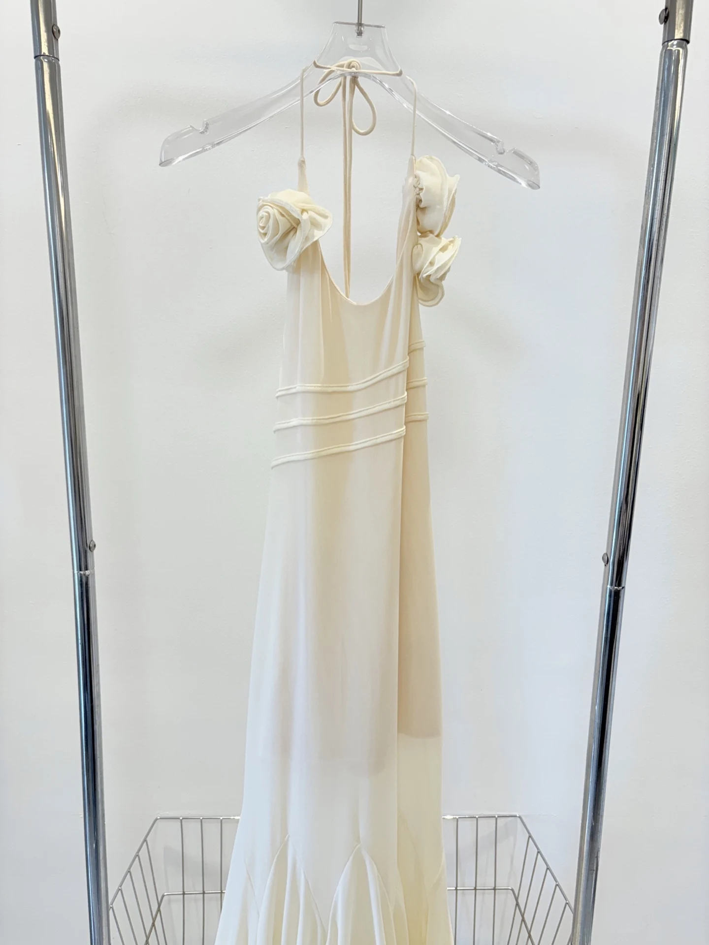 Verão novo feminino dupla camada de malha retalhos com decote em v amarrado vestido halter, elástico e emagrecimento vestido longo