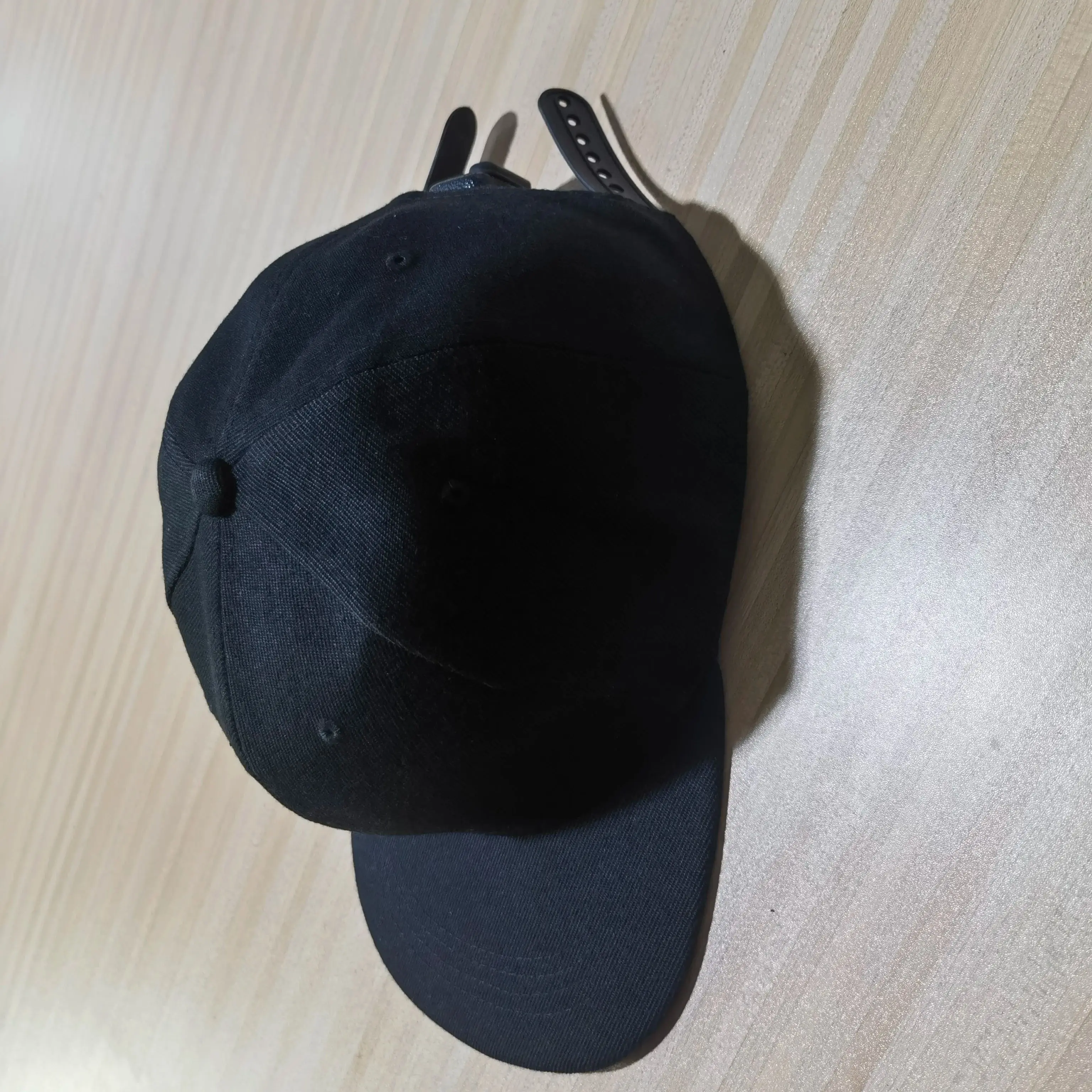 

LLLT шапочка для роста волос 96 лампочек 650 нм устройство для терапии красным светом для предотвращения выпадения волос и улучшения здоровья кожи головы