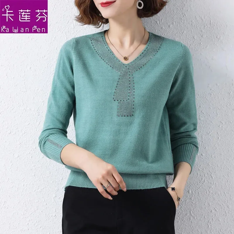 Mother Spring And Autumn Ladies Sweater Women Loose Fashion Diamond Knitted Sweater Winter Keep Warm Women Bottoming Shirt Top