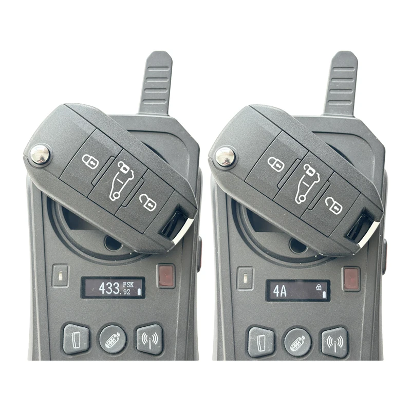 TXK009042 433.92 FSK For Peugeot Remote Key 3 Button 4A Chip HU83 Blade With Groove