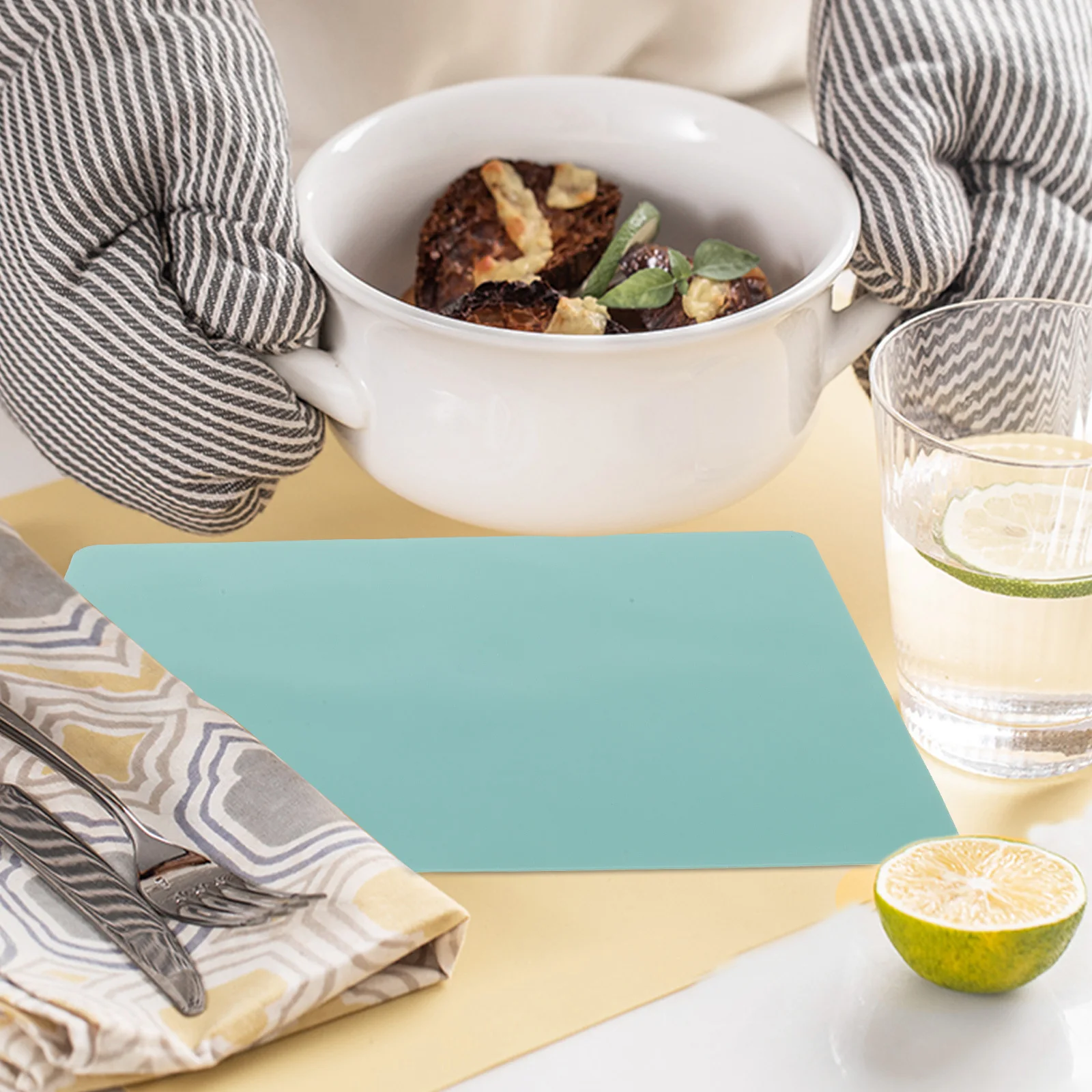 

Silicone Rubber Sheet High Temp Strong Gasket Material Flexible for Baking Writing DIY Projects Heat Resistant