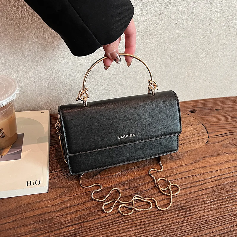 

2025 New Chain Handle Square Bag - Luxe Textured Shoulder Purse, Chic Crossbody Bag for Women, Versatile Fashion Tote
