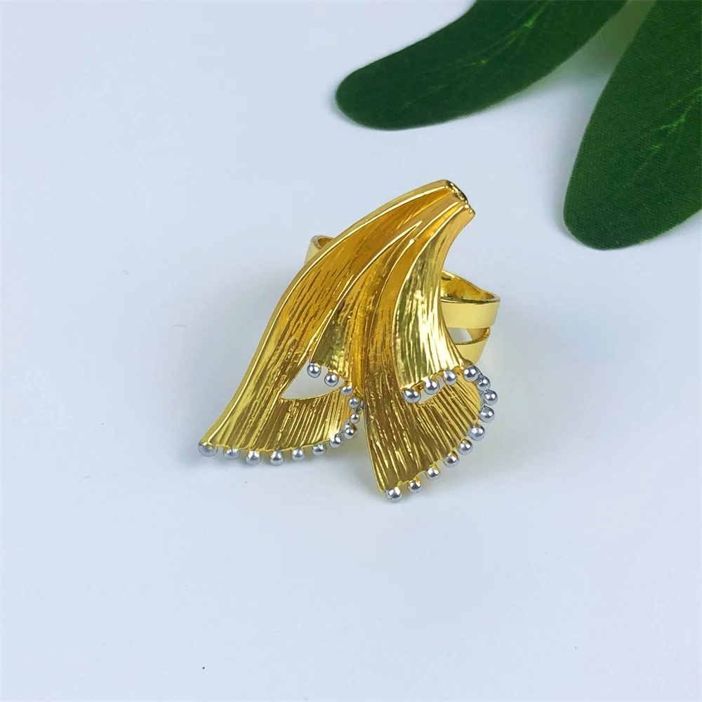 TITI Dubai 18K Gold Plated Women Jewelry Set Classic Design Feather Necklace Earrings Bracelet And Ring 4PCS Set Party Jewelry