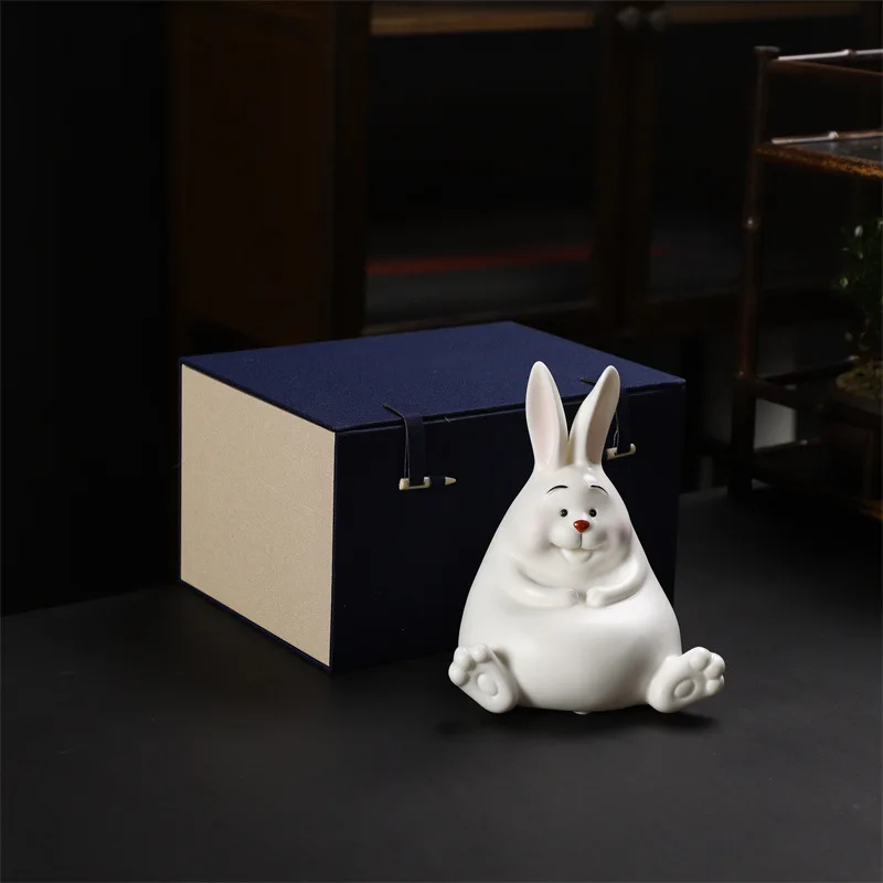

Wu Enshan handmade large rabbit ornament