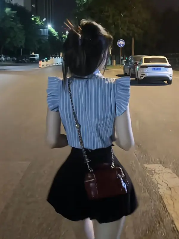 

Cute College Style Shirt And Skirt Set Short Sleeve Comfortable Cotton Two Piece Outfit for Summer Fashionable And Stylish