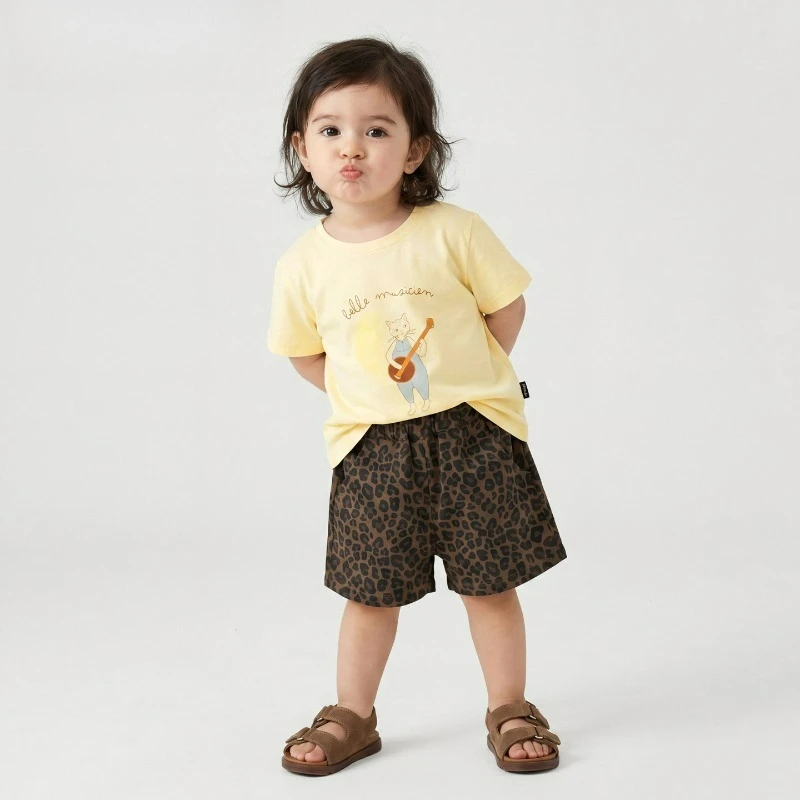 2026 Spring Summer Baby Shorts New Korean Style Kids Leopard Print Label Shorts for Boy Girls Fashion Casual Wear Toddler Shorts