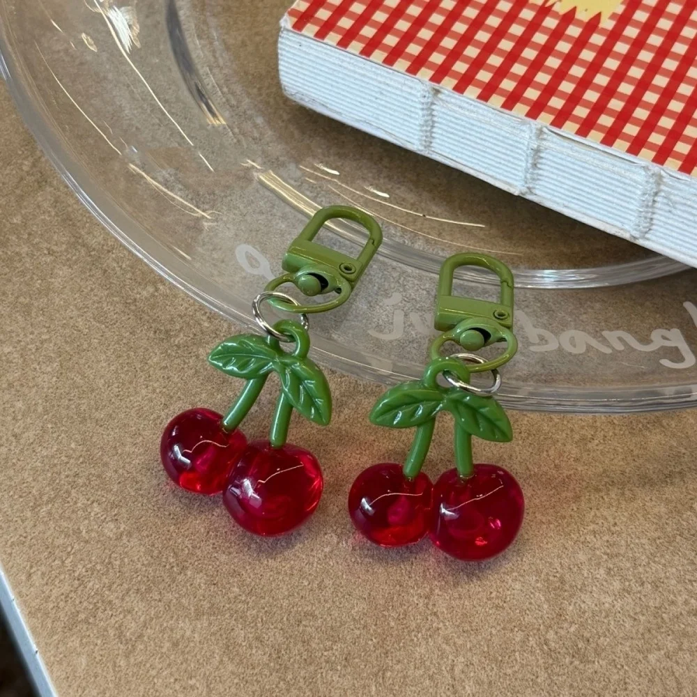 2/4pcs 3D Red Cherry Keychain Resin Fruit Charm Cute Pendant for Phone Case/Bag Ideal Birthday Gift for Women Accessories