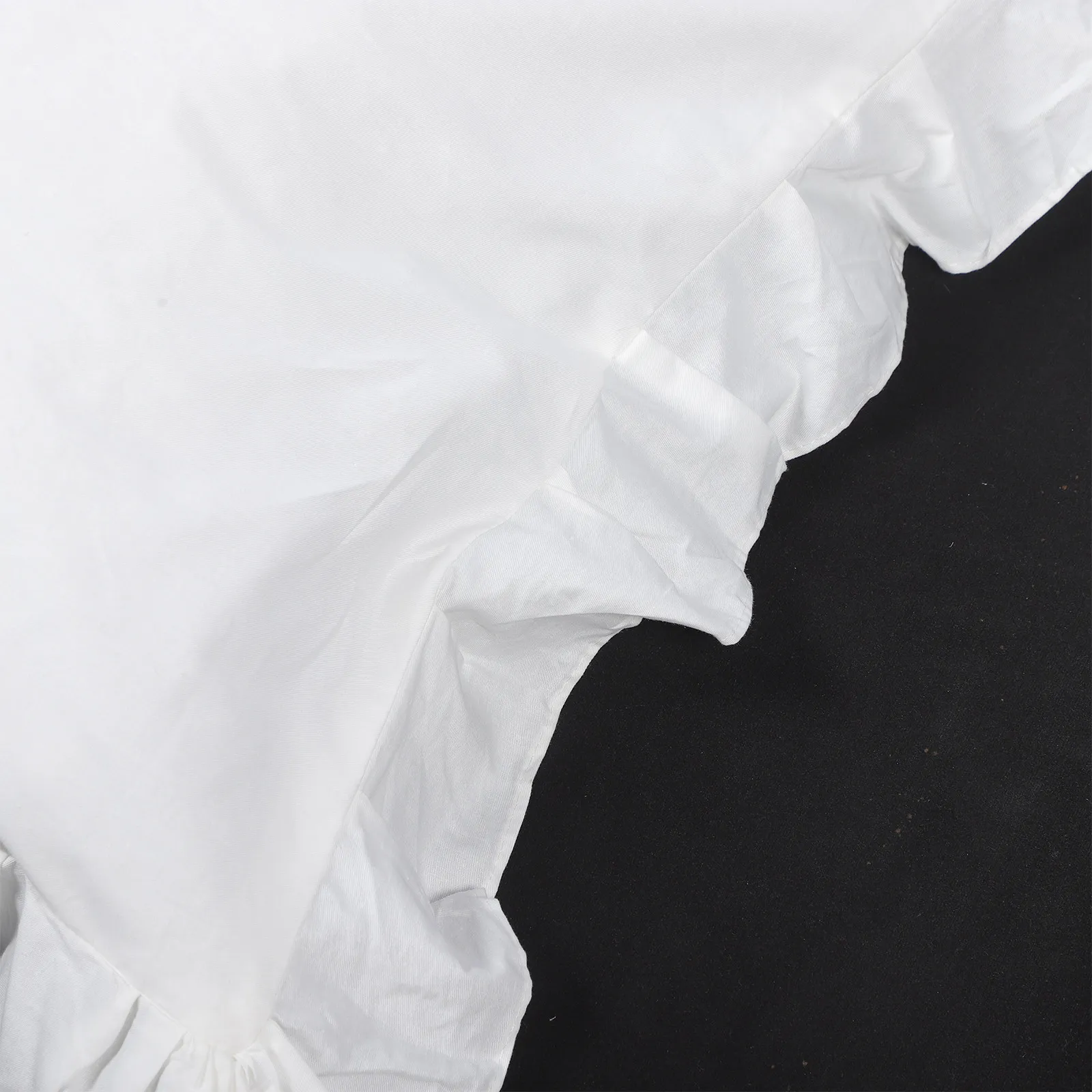 1Pair White Ruffled Pillowcase Cotton Pillow Covers Bedroom Cushion Cover Skin-Friendly Decorative Bedding Pillow Protector