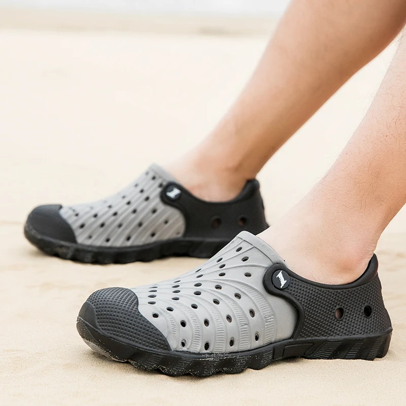 X3 lightweight and stylish rubber sole two tone perforated shoes, breathable and non slip outdoor sandals, fishing beach shoes