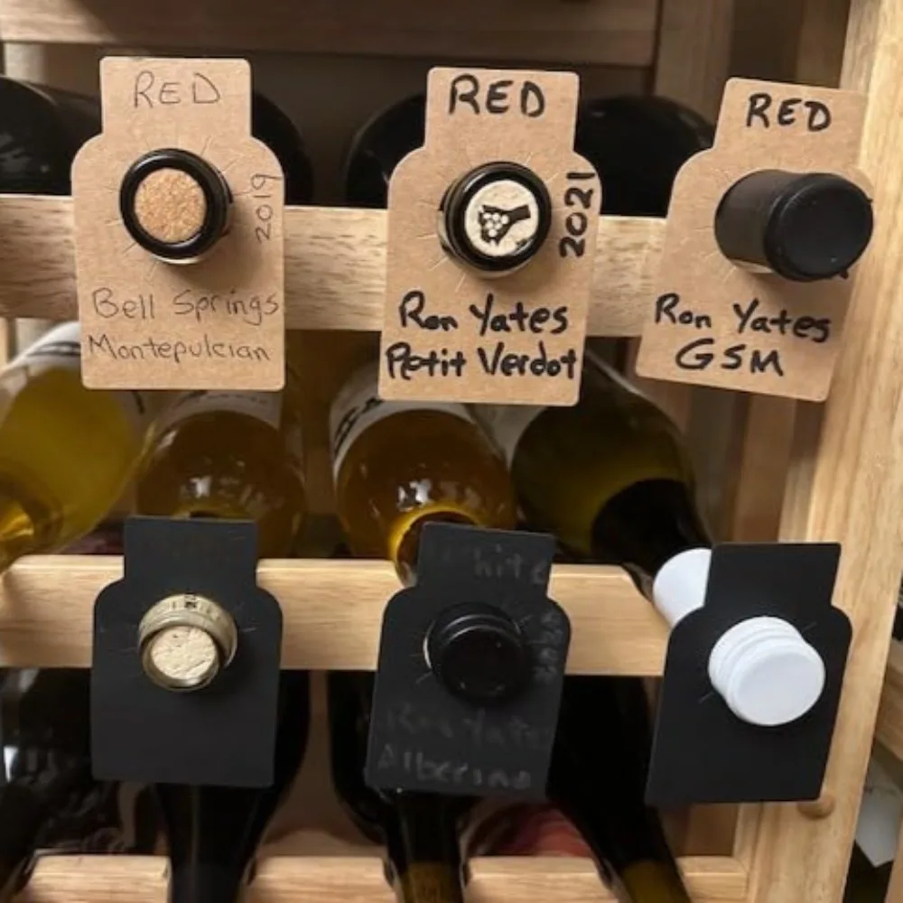 100 Stück Weinflaschen-Tags für die Keller-Sammlung, Champagner-Hängeetiketten für die Notiz von Namen und Jahres, Sammlungs-Tracking-Zubehör – Detail 3