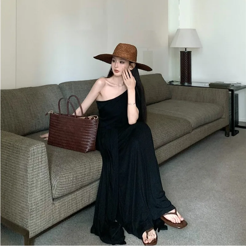 Vestido Longo E de Camadas Duplas Sem Mangas com Ombro Assimétrico Moda Fena Estilo Coreano Cor Pura Vestido H-Line