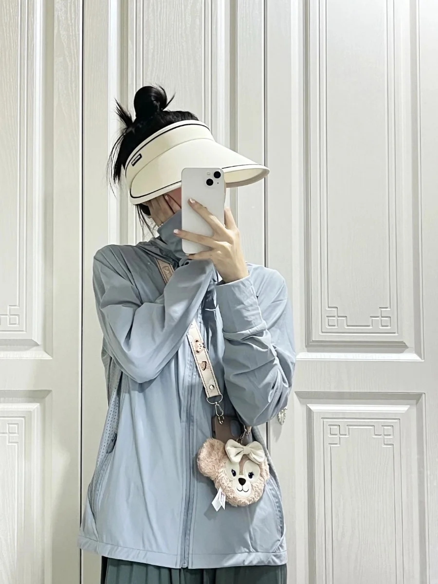 

Ice Silk Women's Loose Lightweight Breathable Sun Protection Outerwear Cardigan Top plus Size Comfortable Summer Coat