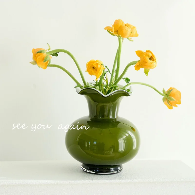 Hibiscus Glass Dark Green Fluted Vase, Mild Luxury Retro Style Glass Flower Arrangement for Home Table Decor Homestay