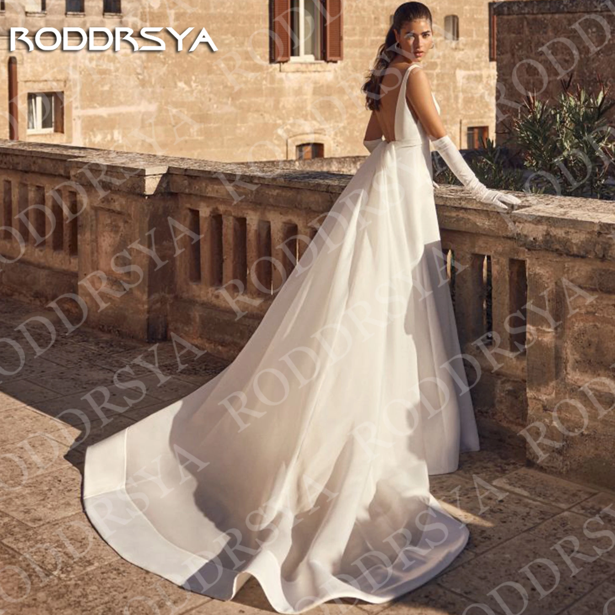 RODDRSYA Satin Wedding Dress Simple A Line V Neck Spaghetti Straps Open Back Bridal Dresses Sleeveless Customized Robe Mariée
