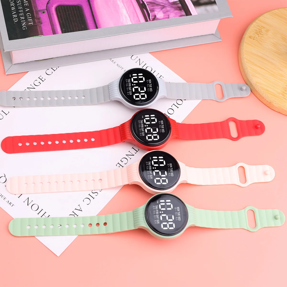 Orologi da polso digitali a LED per bambini Studenti Orologio sportivo impermeabile per bambini Ragazzo Ragazza Orologi elettronici con cinturino in silicone per esterni