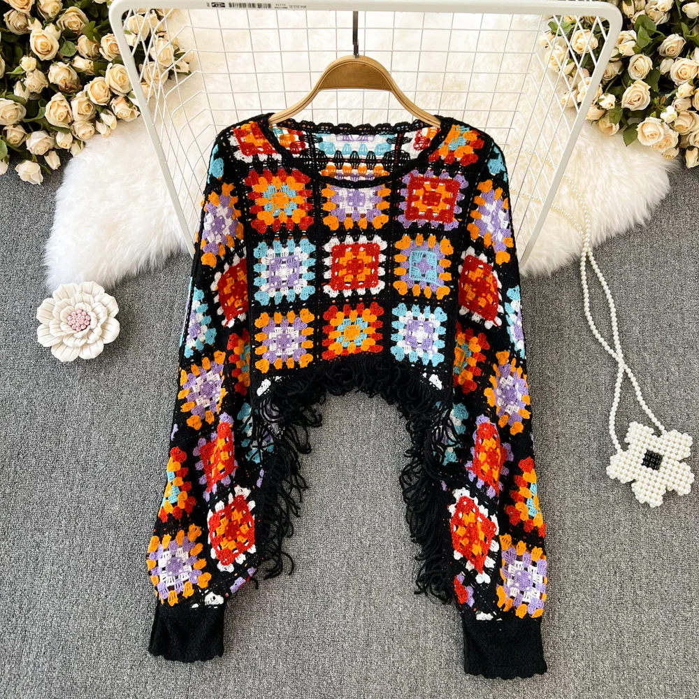 

Spring & Autumn Vintage O-Neck Pullover Hook Flower Hollowed Out Tassel Long Sleeve Blouse For Women Casual Seaside Vacation Top