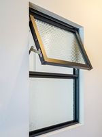 High Quality Aluminum Casement Windows Durable Energy Efficient Design for Homes Easy To Operate and Maintain Awning Window