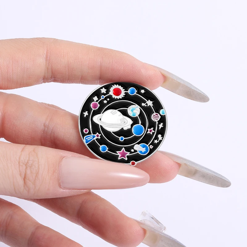 Earth Space Planet Enamel Pins Universe Galaxy Metal Brooches Fashion Lapel Badge Backpack Clothes Jewelry Gift for Friends