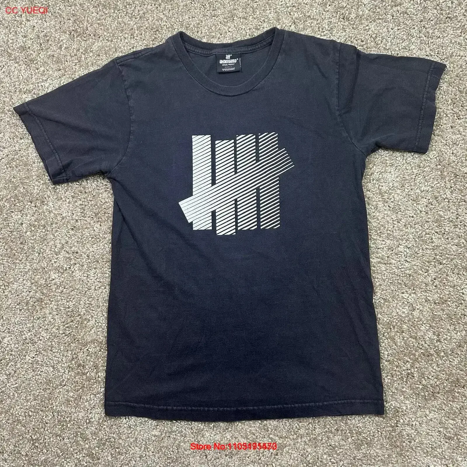 Vintage 00s Undefeated T shirt Size Small Logo Oficial Product Washed Slightly Casual Comfortable Stylish vintage Washed