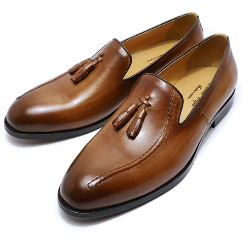 

Fashion Men's Loafers Luxury Tassels Leather Slip On Brown Black Formal Men Dress Office Wedding Casual Shoes Men Leather Shoes