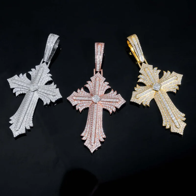 luxury Iced Bling D Color Moissanite Cross Pendant 925 Sterling Silver Hiphop Rock Women Men Jewlery Pass Diamond Tester Gra