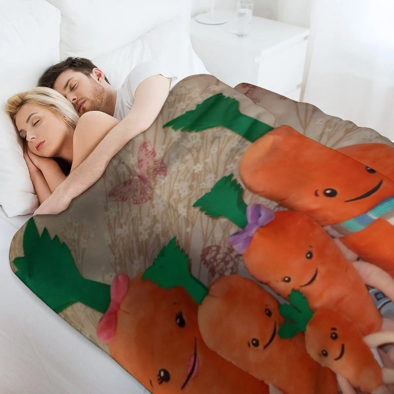 عائلة الجزر (كين، كاتي، شاردونيه، جاسبر آند بيبي جزر)، بطانية رمي للأريكة، بطانية منقوشة على شكل سرير أشعث رفيع للأطفال