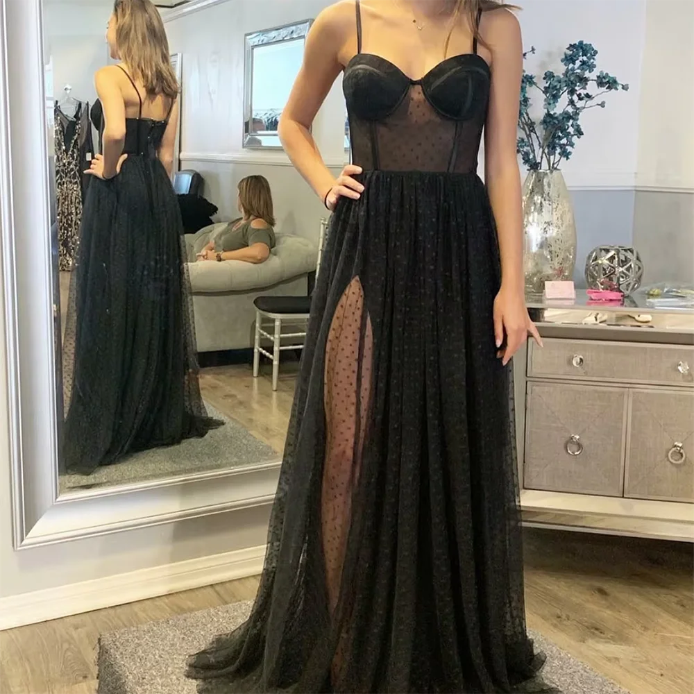 

Elegant Long Black Tulle Prom Dresses with Slit A-Line Spaghetti Corset Back Floor Length for Women Fit Banquet Wedding Gowns