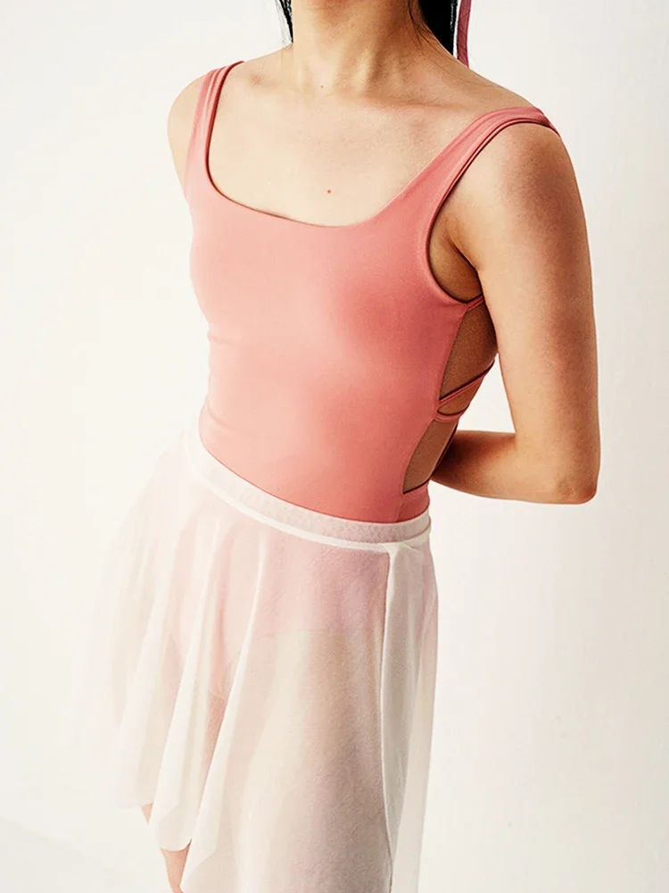 女性バレエレオタードトランペットスリーブダンスレオタードスタンドカラープリーツメッシュスプライス体操レオタード女性バレエボディスーツ