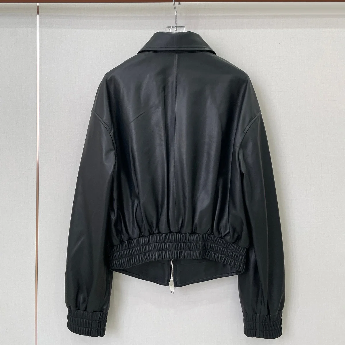 High Quality Women Black Lapel Cropped Jacket Raglan Sleeve Elastic Hem Zipper Casual Outerwear lyt134244