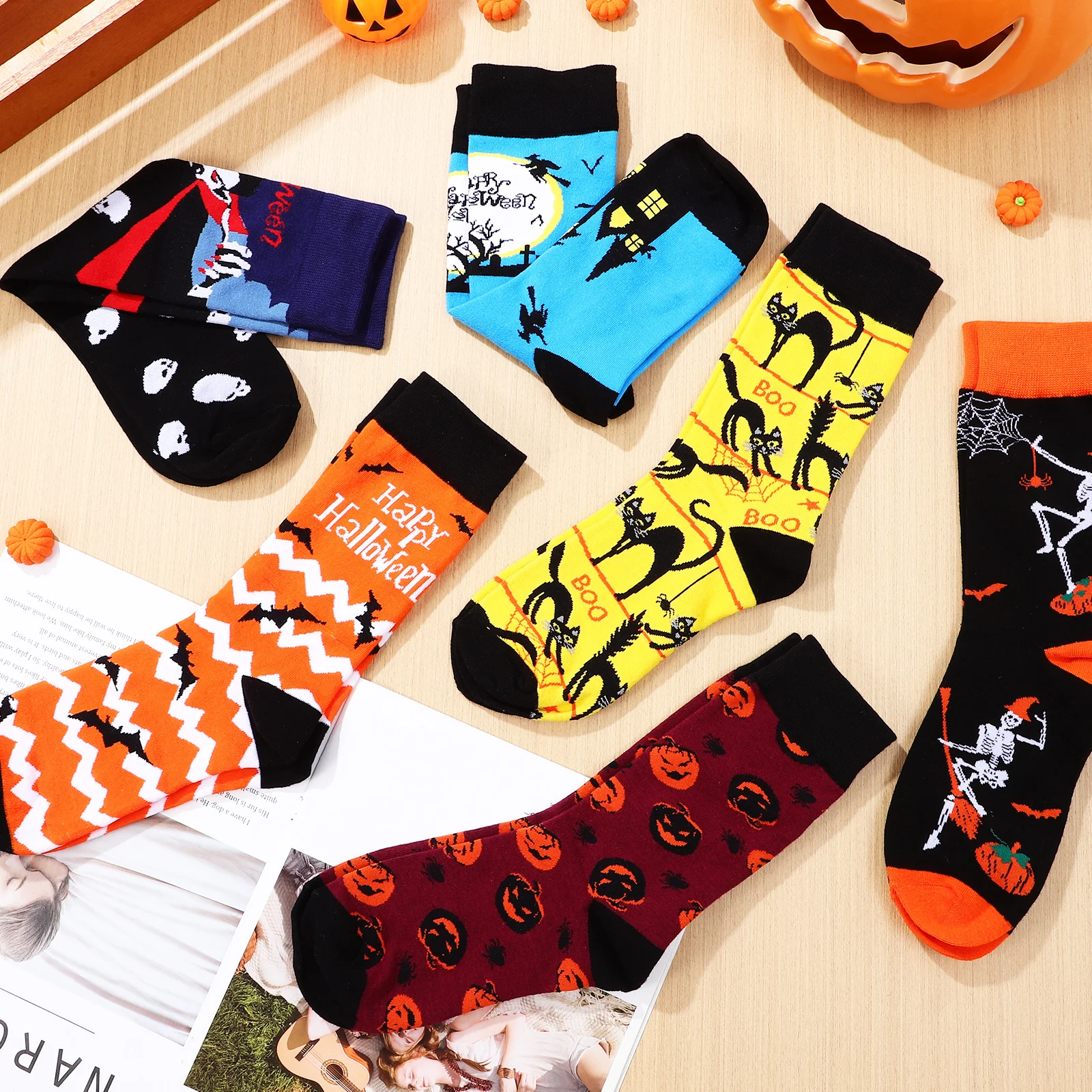 6Pairs Mid-Kalf Halloween Sokken Katoen Ademend Comfortabel Rekbaar Spookachtig Pompoen Patroon Sokken voor Mannen Vrouwen Nieuwigheid Casual