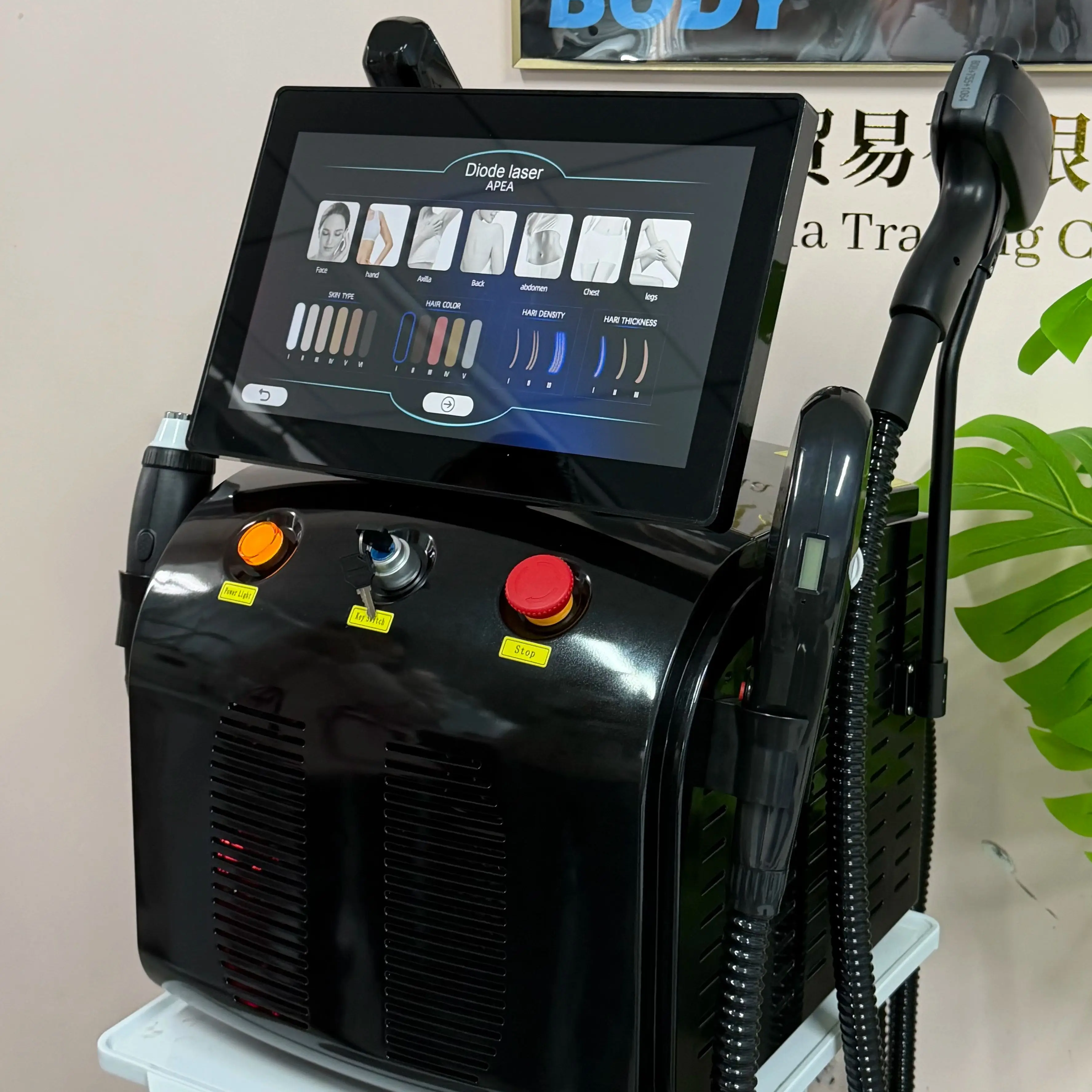 

Профессиональный аппарат для удаления волос 4-в-1: диодный лазер 808 нм, IPL, RF-лифтинг, удаление татуировок, пикосекундный лазер для лица и тела