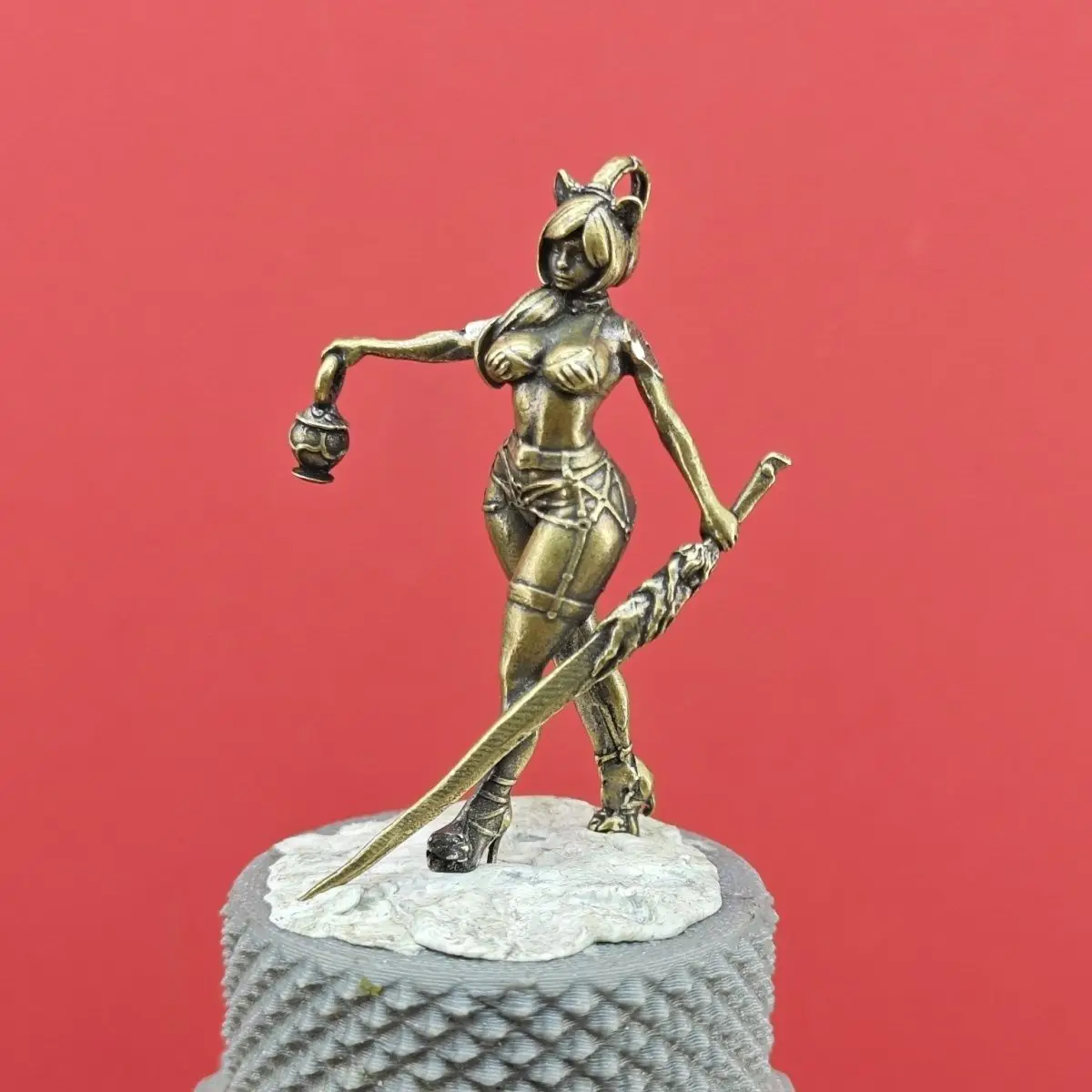 Brass Miniature Girl Figurine Home Decoration Ornament Collectible Model Statue Desk Decor Vintage