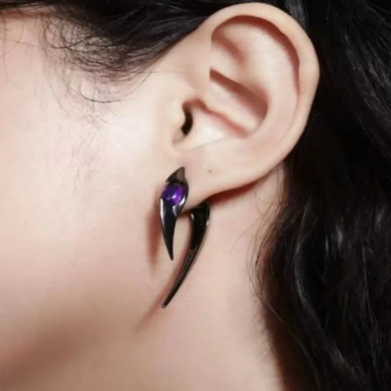 

Hot-selling new spiked dragon claw earrings, exaggerated punk style earrings 2025 cold dark wind party, Halloween earrings