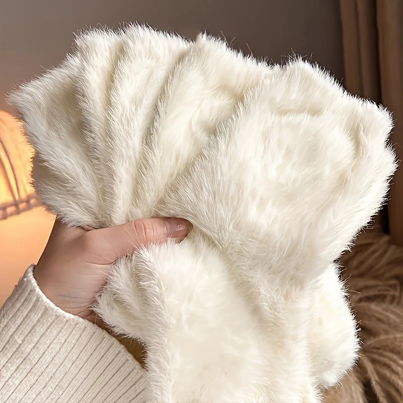 

Супермягкие плюшевые носки — теплые, однотонные, до середины икры, только для ручной стирки, удобные и уютные, подходят для осени и зимы.