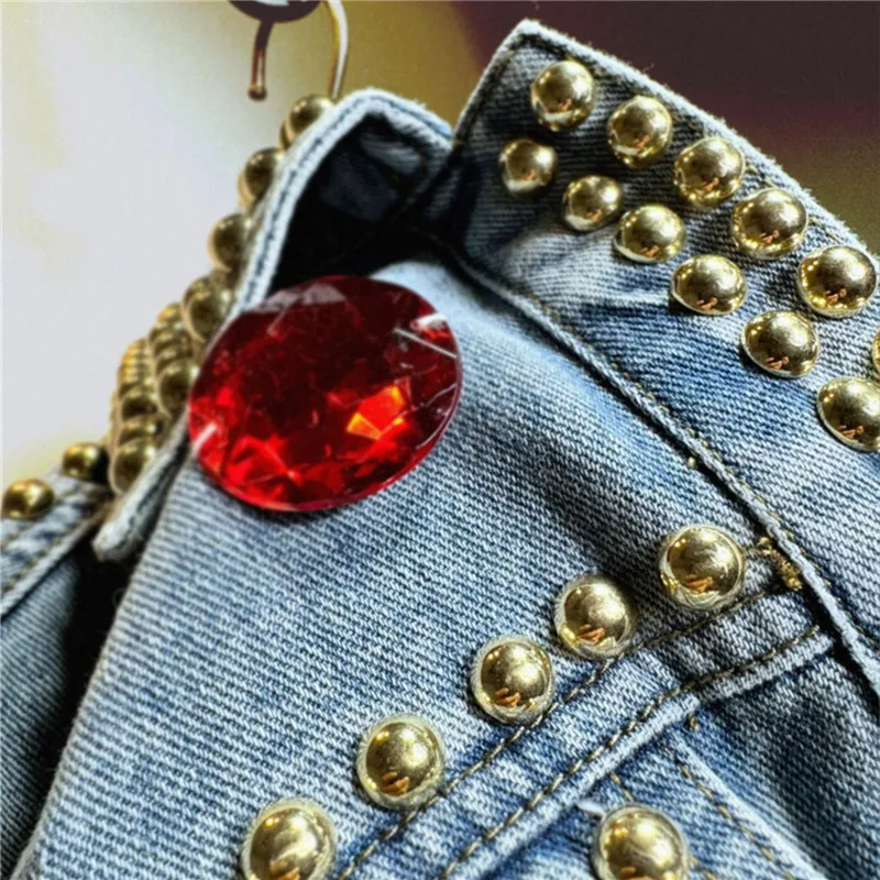 Spring Autumn Beading Diamond Big Pocket Denim Jacket Women Cowboy Outerwear Streetwear Vintage Loose Short Jeans Jacket Female