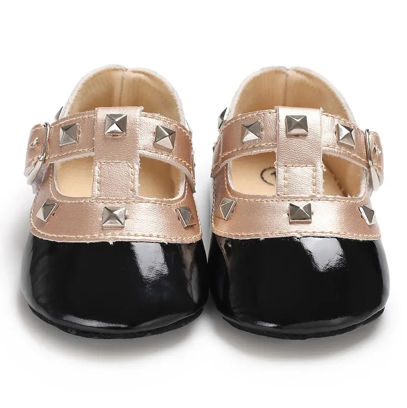 

New Fashion Newborn Red Baby Shoes Non-slip Cloth Bottom Shoes For Girls Elegant And Noble Leisure Baby First Walking Shoes