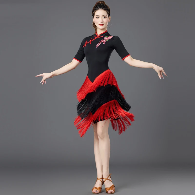 Novo vestido de dança latina vestido de desempenho cheongsam borlas vestido competição prática roupas chacha valsa vestido de dança dql11550